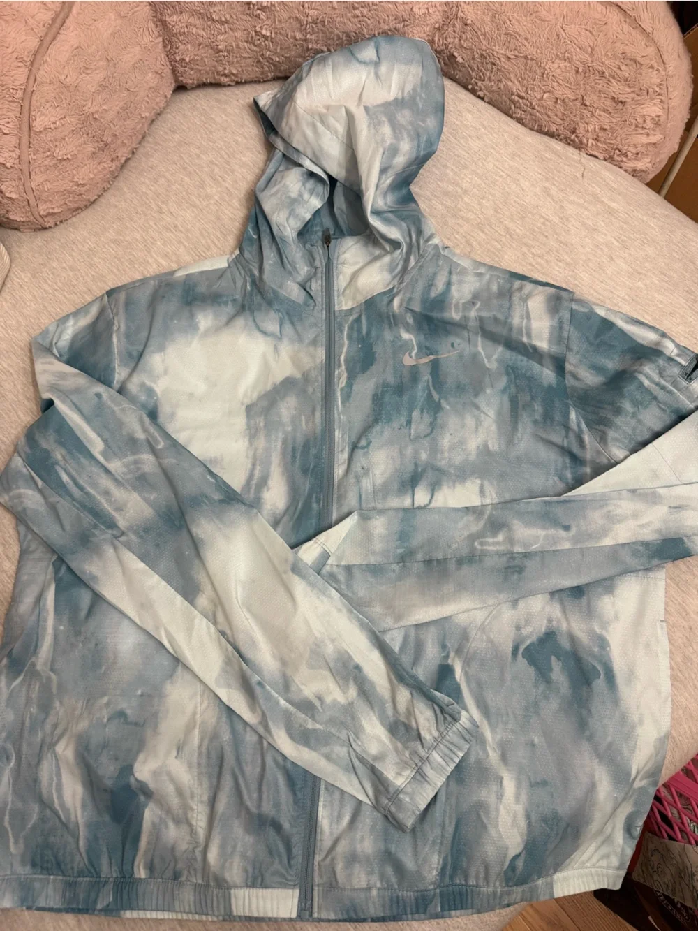 Nike Light Blue & White Tie-Dye Windbreaker Jacket